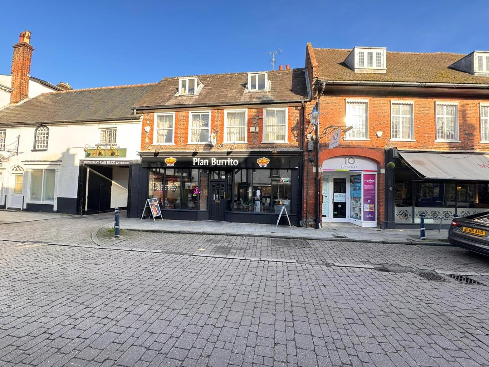 Villare Hitchin Town Centre Exterior foto
