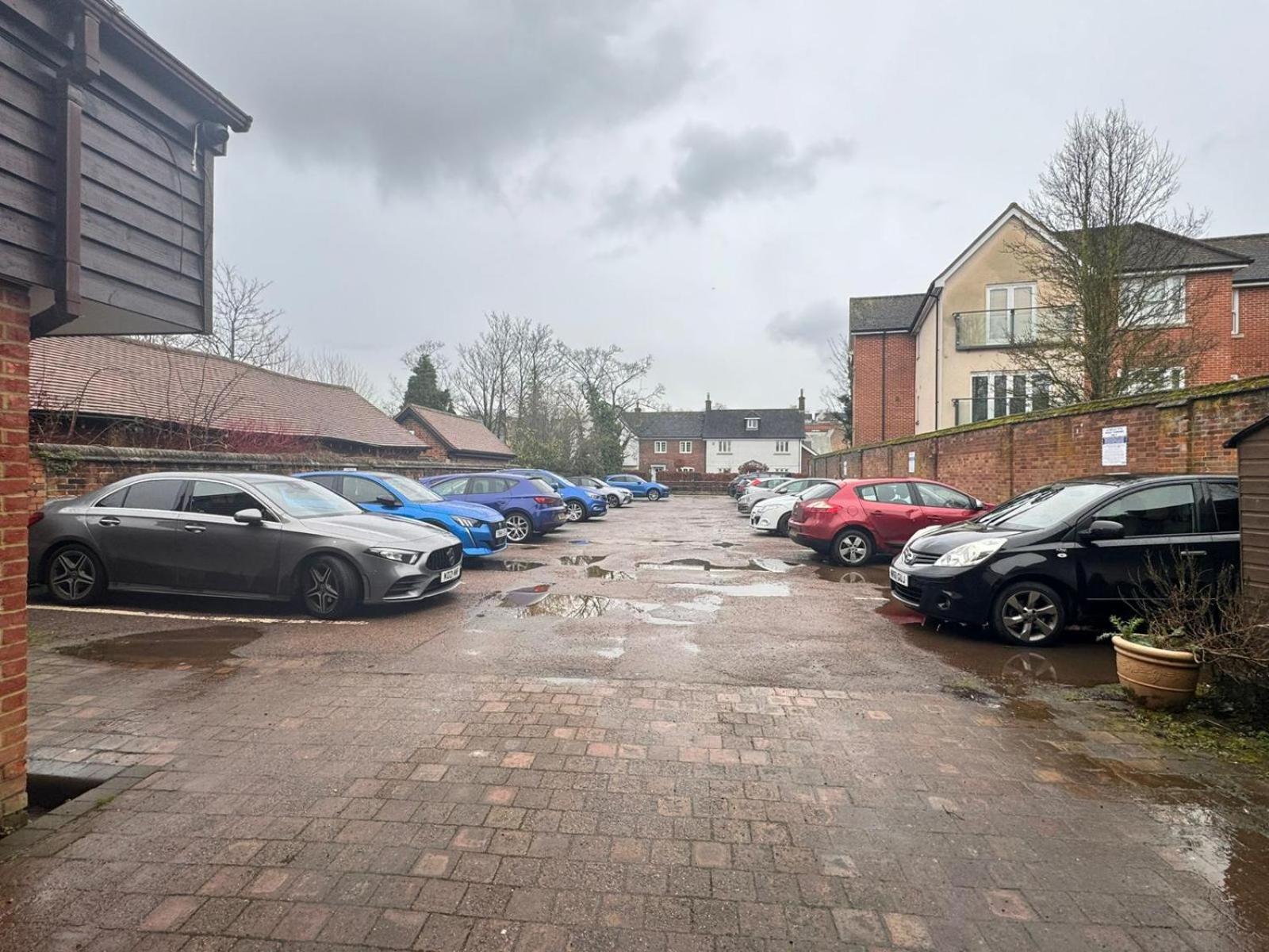 Villare Hitchin Town Centre Exterior foto