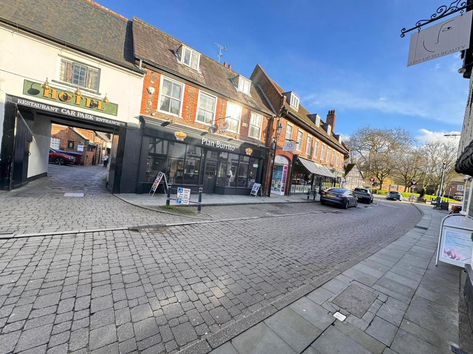 Villare Hitchin Town Centre Exterior foto
